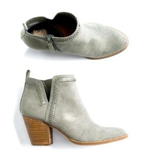 DV8 Jace’s Heeled Bootie Excellent Condition!